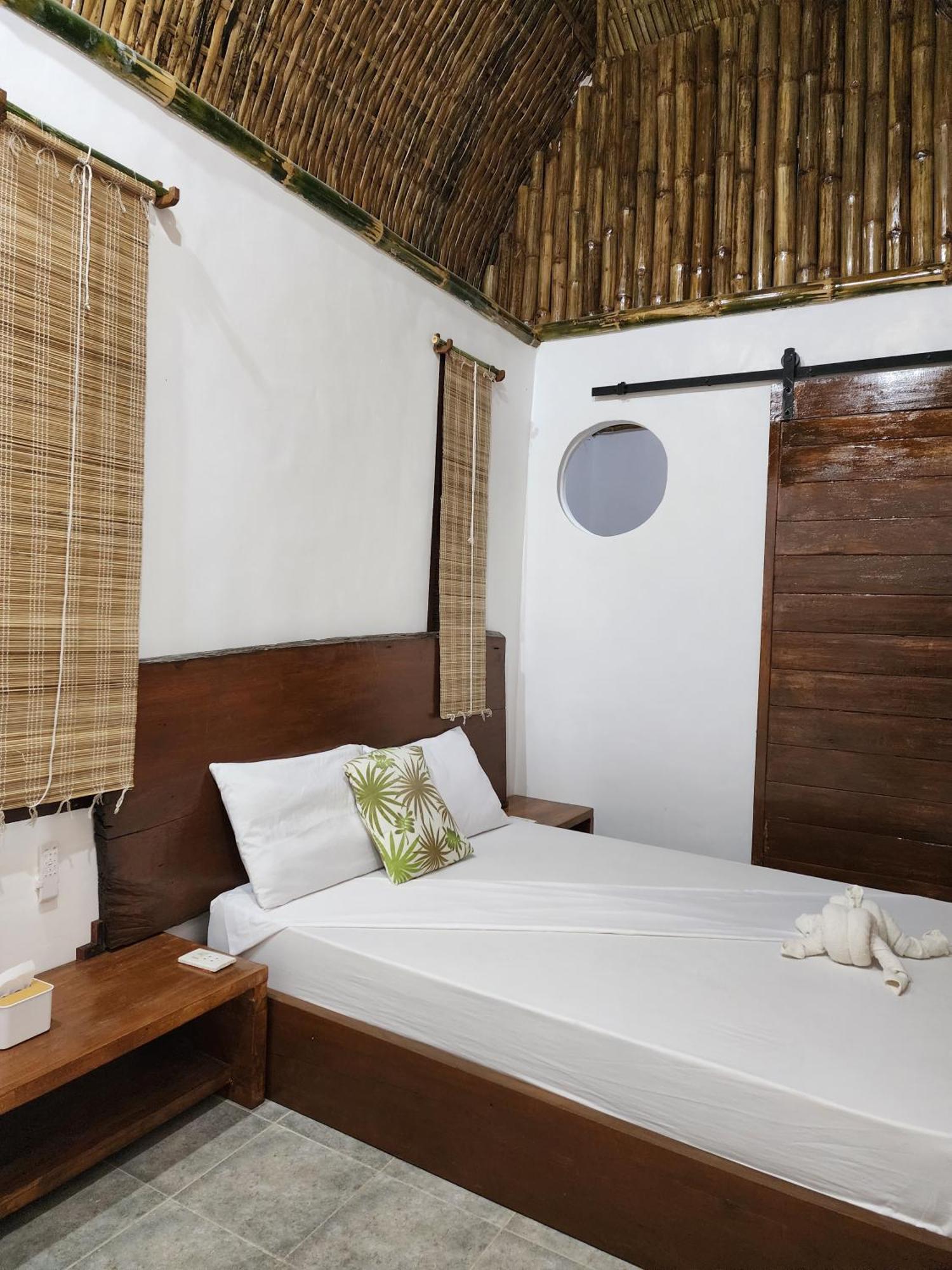 Cocovana Beach Resort (Adults Only) Busuanga Exterior foto